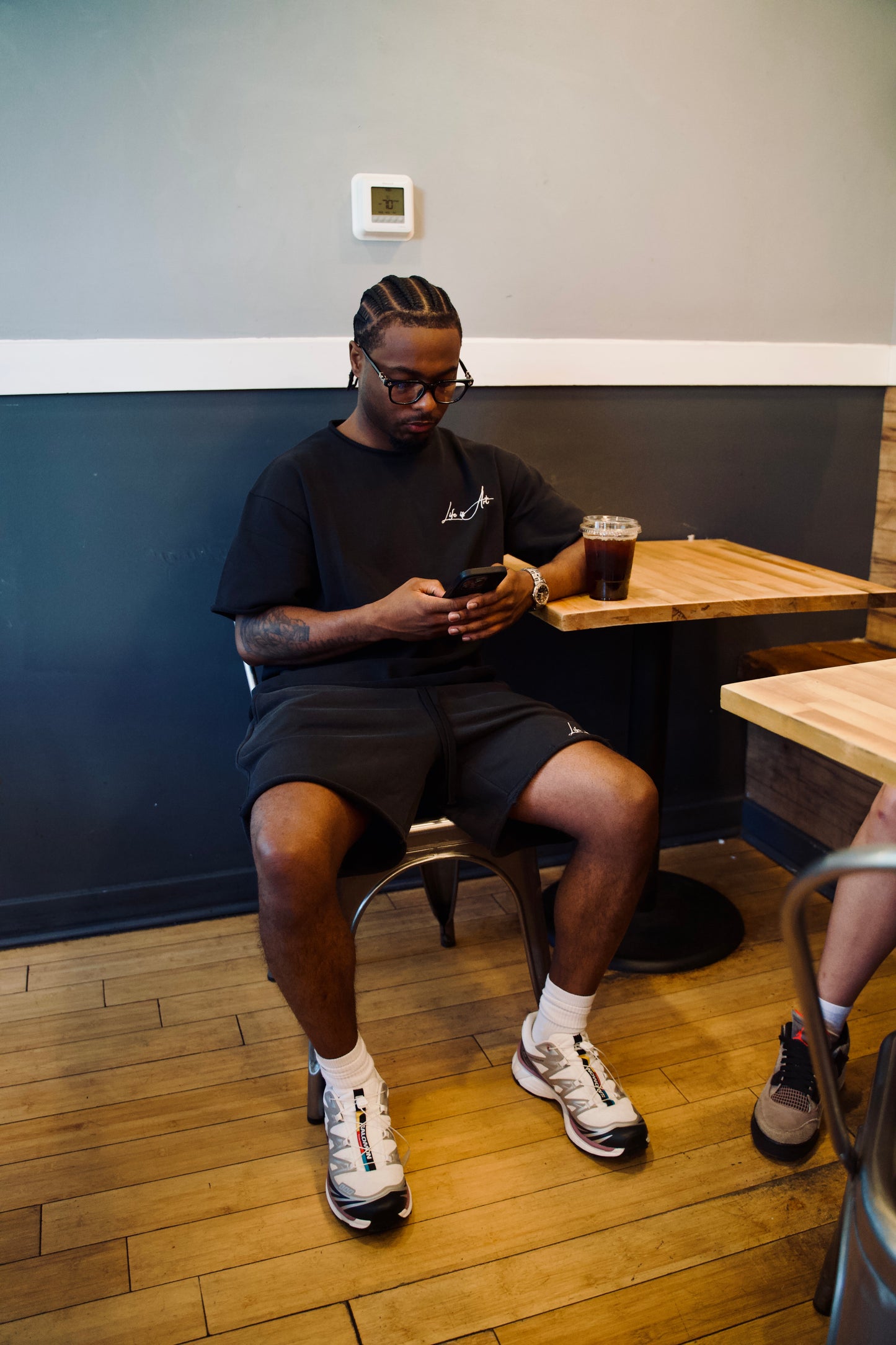 DARK ASH SHORTS