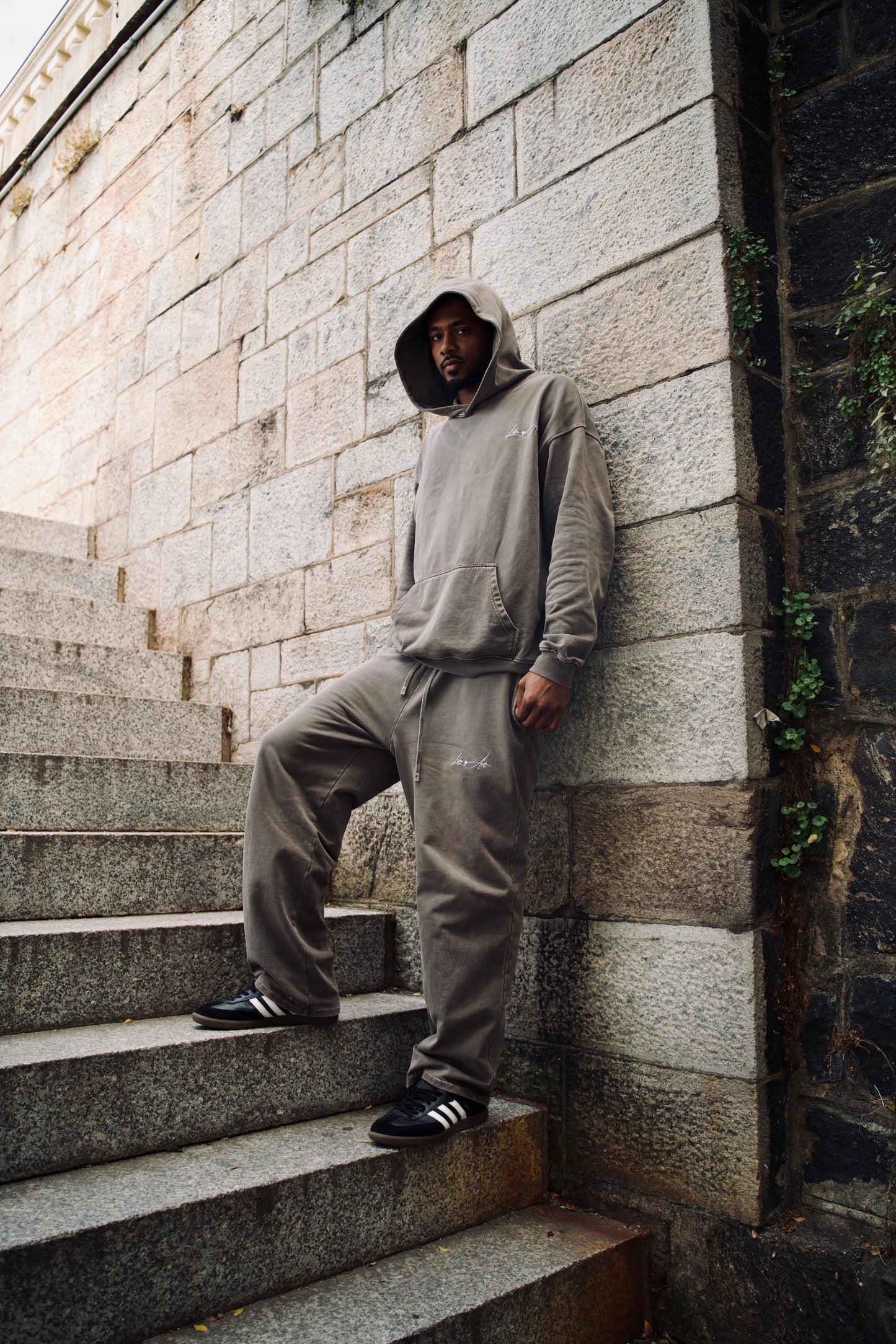 Vintage Brown Sweatshirt